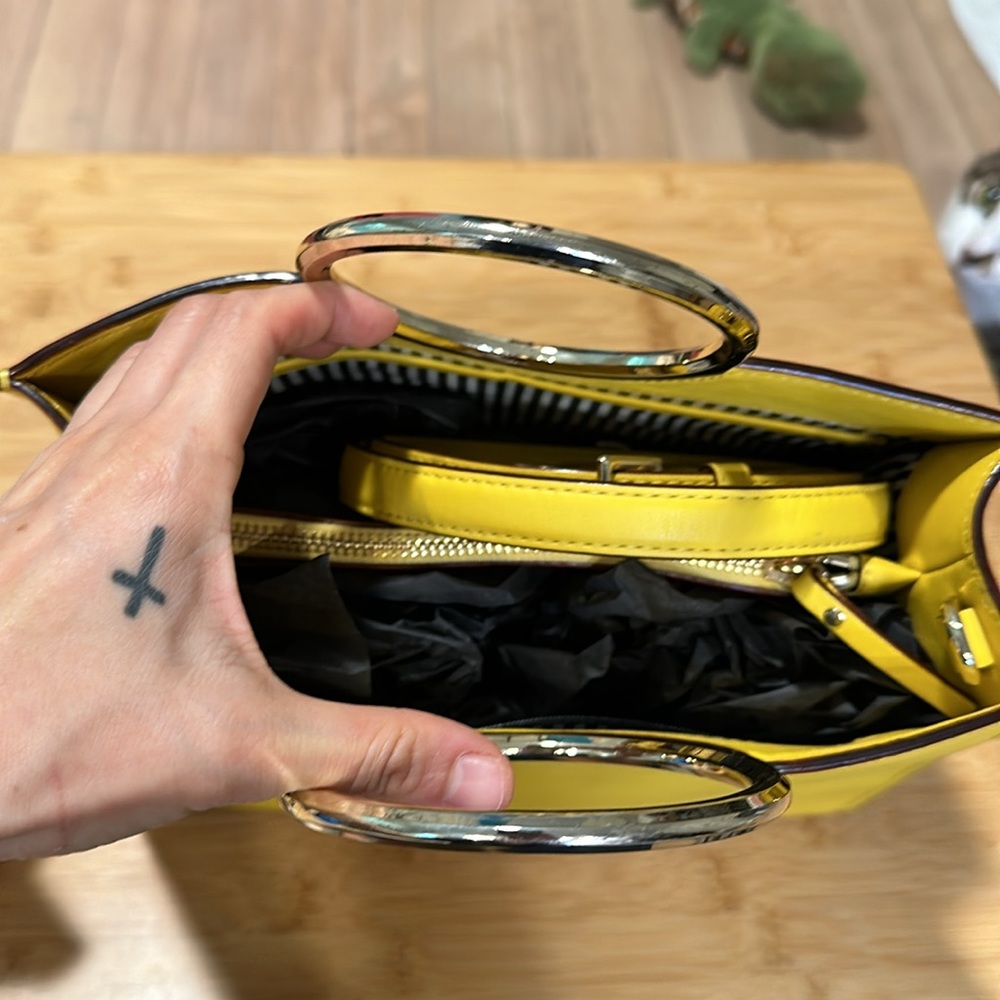 KATE SPADE ROCK ROLL SATCHEL YELLOW - Picture 4 of 4
